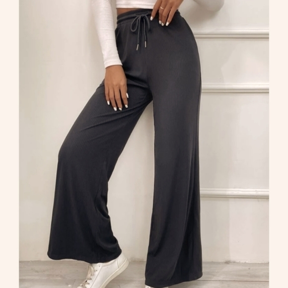 SANCTUARY Knit pants NWT - Picture 2 of 7